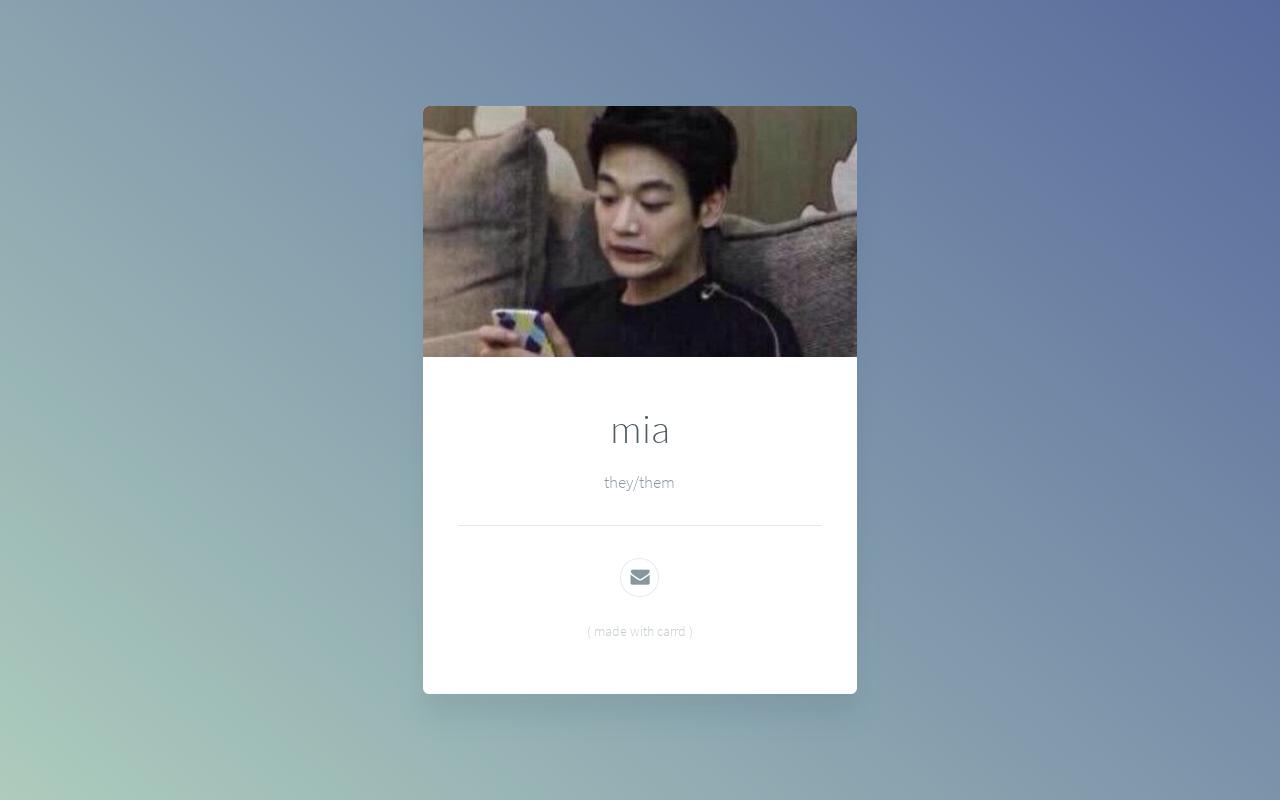 Carrd profile picture for @mia